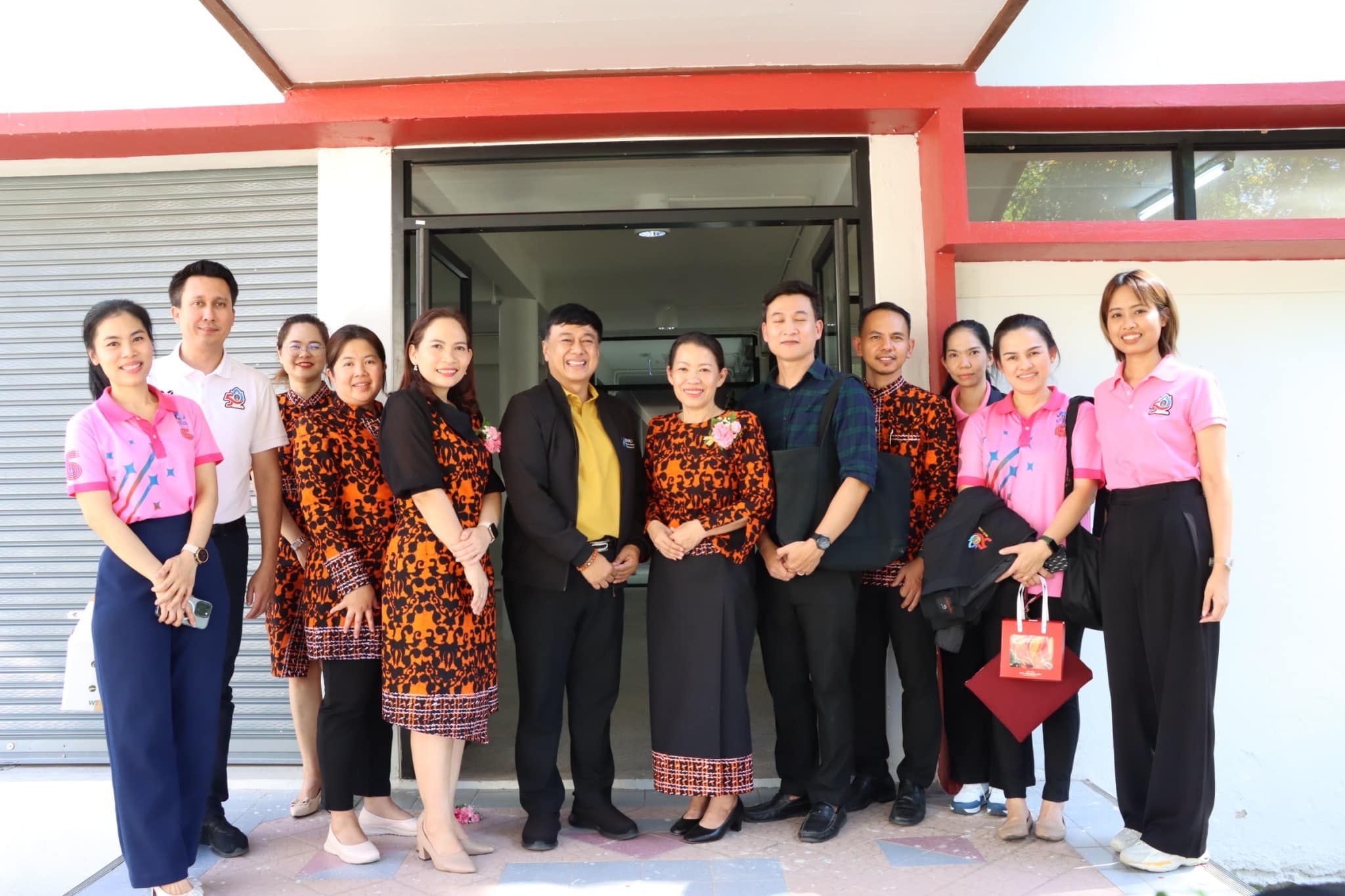 ร่วมงานเปิดศูนย์การเรียนรู้ด้านผ้า ศิลปะและวัฒนธรรมท้องถิ่นภาคใต้ชายแดน คณะมนุษยศาสตร์และสังคมศาสตร์ มหาวิทยาลัยราชภัฏยะลา