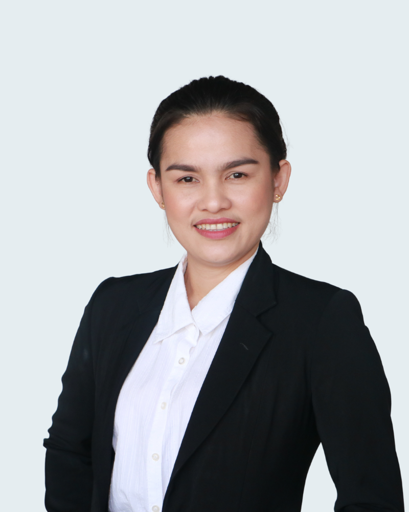 นางสาวธิติภรณ์ แสงทอง